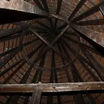 Gasthuis Krumlov Tower